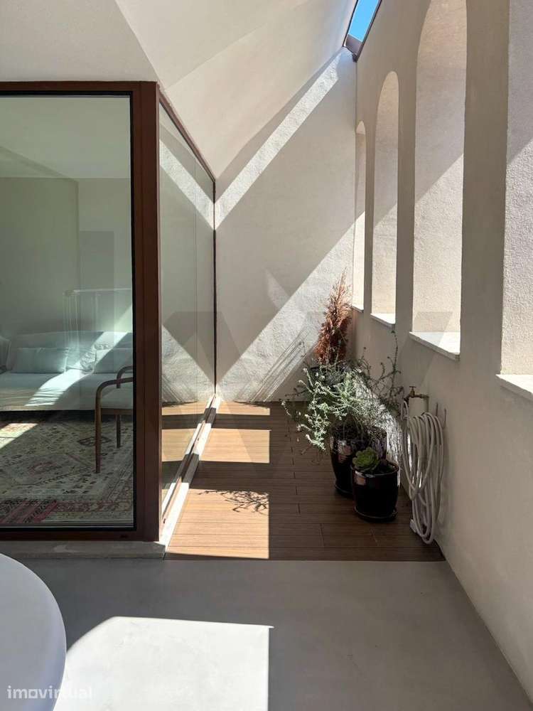 Apartamento T2 Como Novo. Empreendimento MONTISNÁVIA Alcântara, no cen - Grande imagem: 3/41