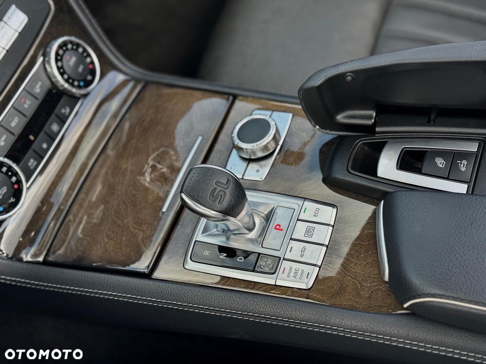 Mercedes-Benz SL 350 7G-TRONIC - 21