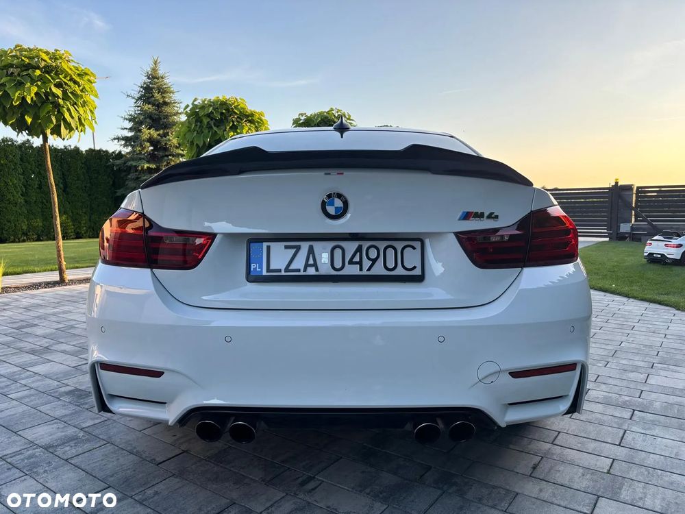 BMW M4 Coupe DKG - 3