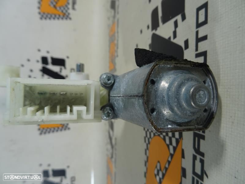 Motor Do Elevador De Vidro Frente Esquerdo Bmw 3 (G20)  8 495 865 / C8 - 4