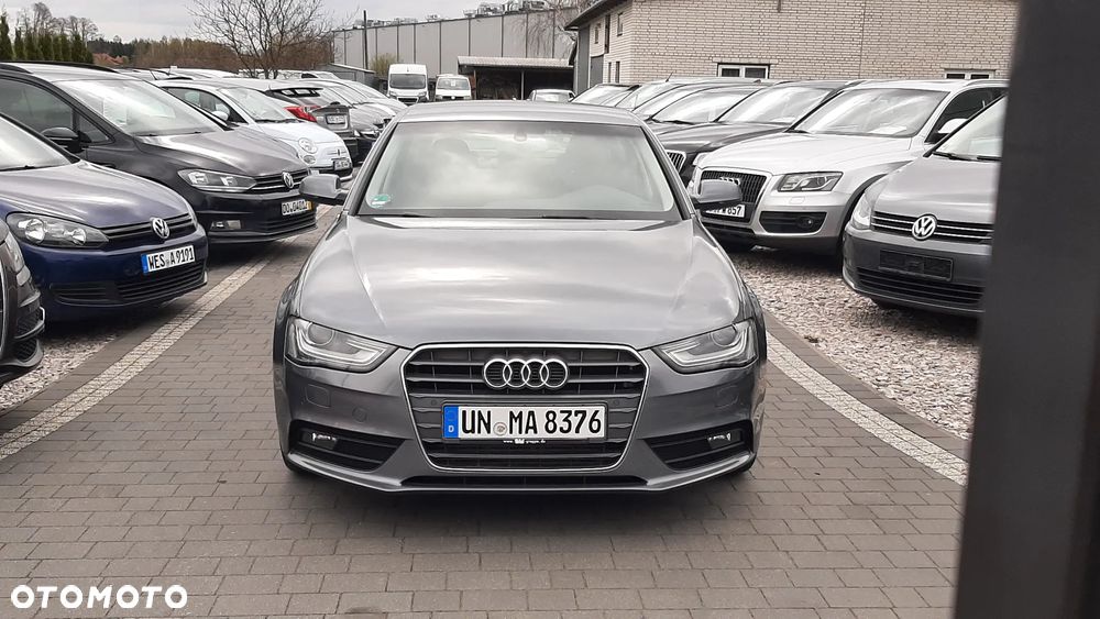 Audi A4 Limousine - 2