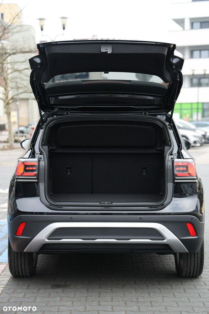 Volkswagen T-Cross - 38