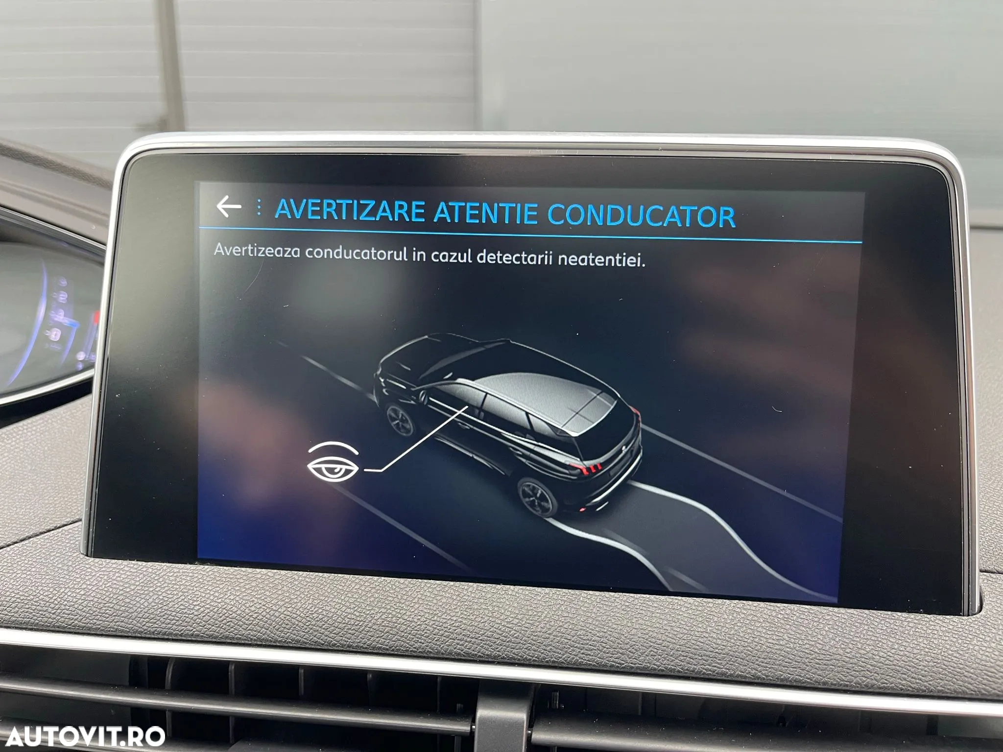 Peugeot 3008 1.2 PureTech Turbo S&S EAT6 GT-Line - 32