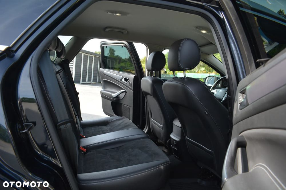 Ford Mondeo 2.0 TDCI Titanium X - 17
