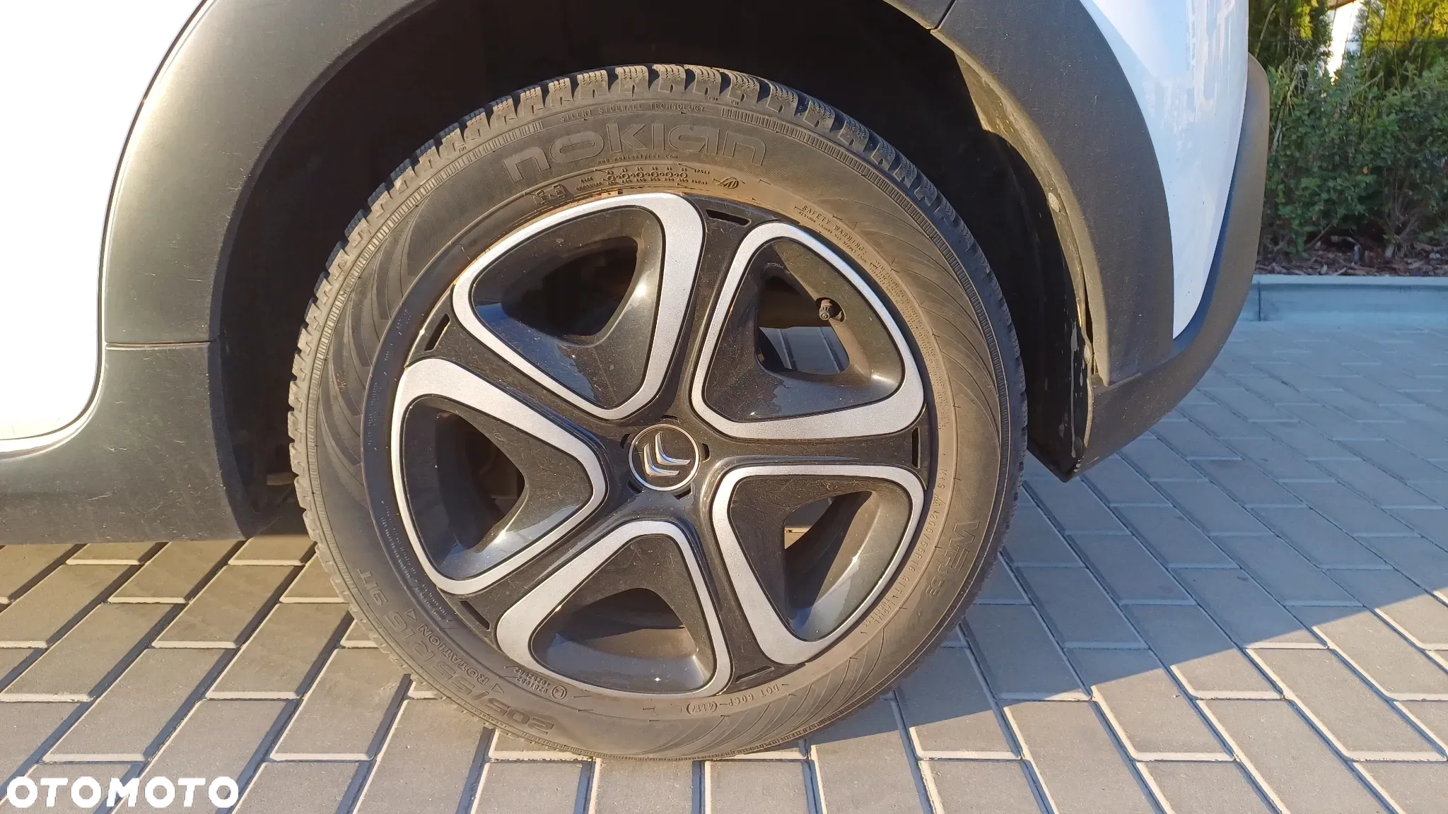 Citroën C3 1.2 PureTech Shine - 3