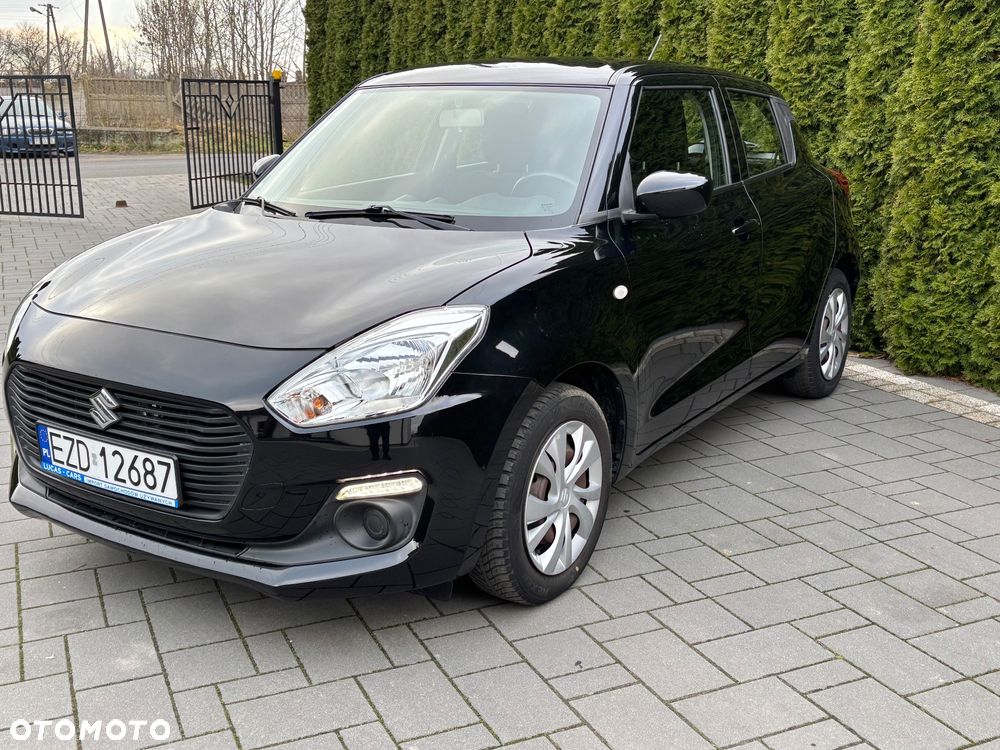Suzuki Swift 1.2 Premium Plus - 5
