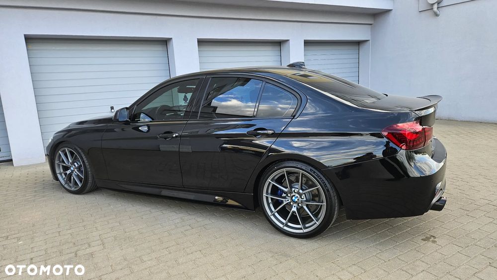 BMW Seria 3 335i xDrive Edition Sport - 8