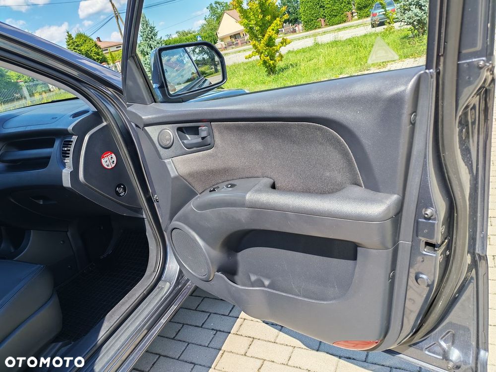 Kia Sportage 2.0 2WD Attract - 21