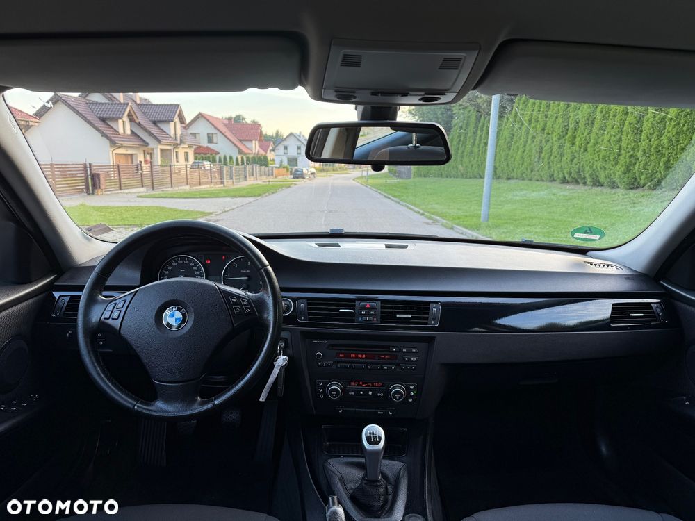 BMW Seria 3 - 8