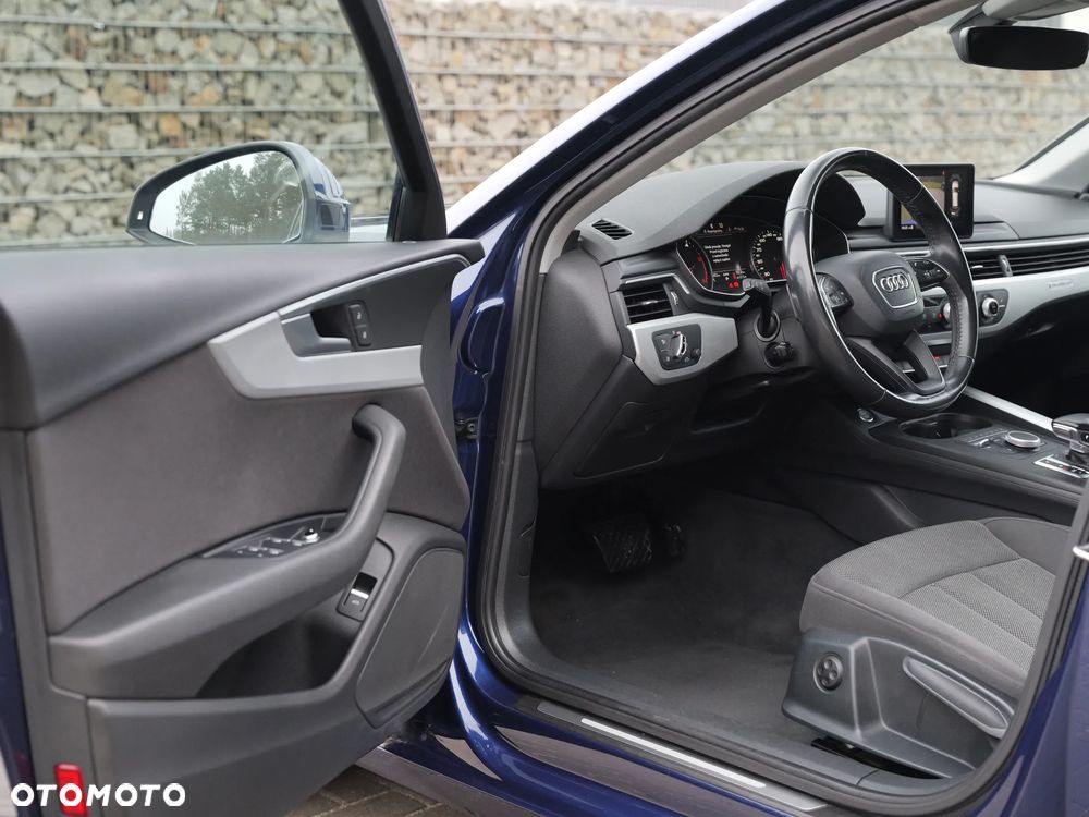 Audi A4 Avant 2.0 TDI S tronic quattro - 15