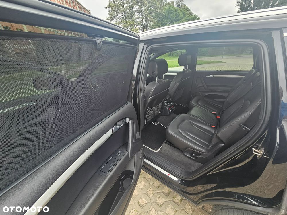 Audi Q7 - 16