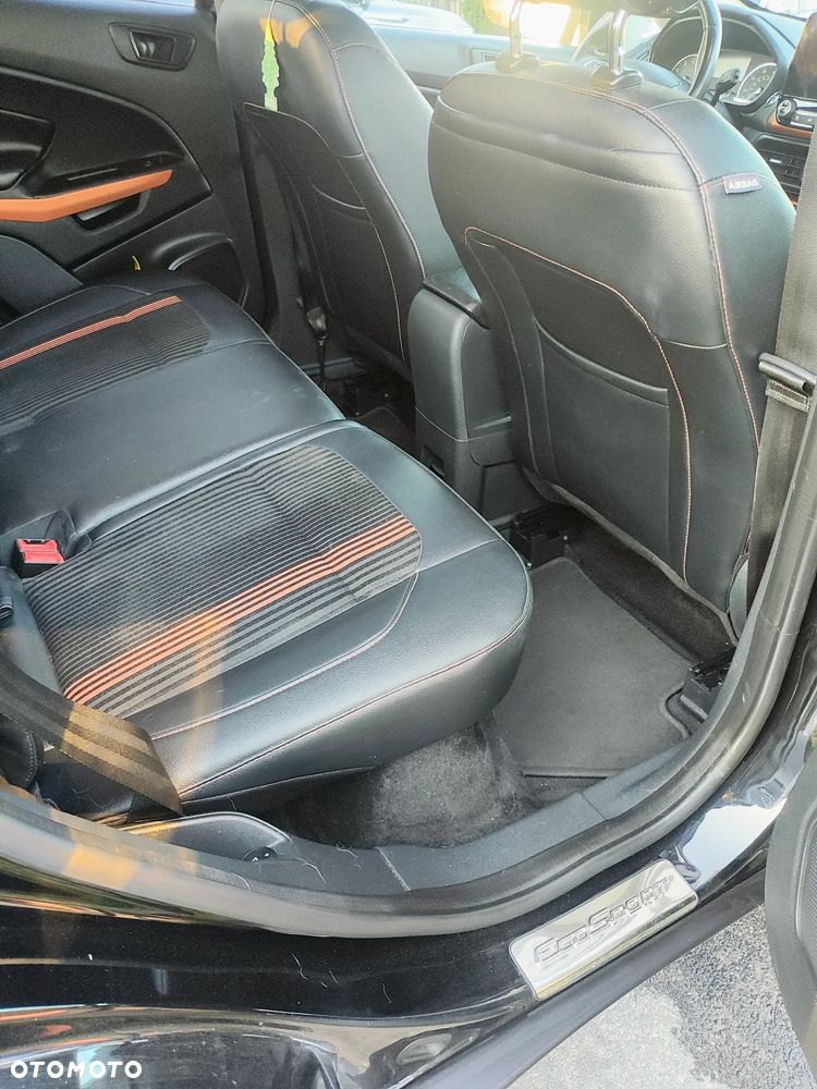 Ford EcoSport - 24