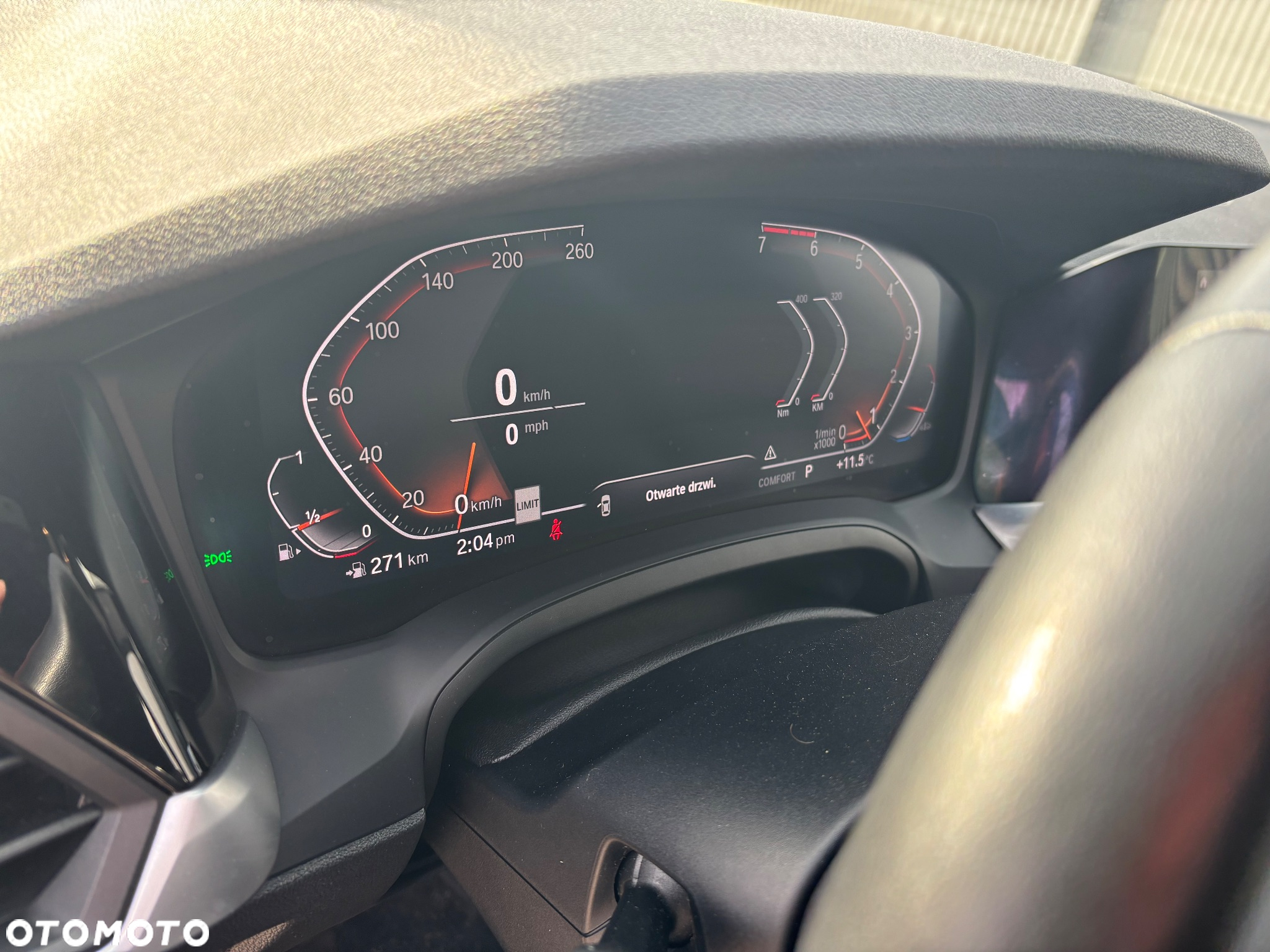 BMW Seria 3 330i xDrive Sport - 13
