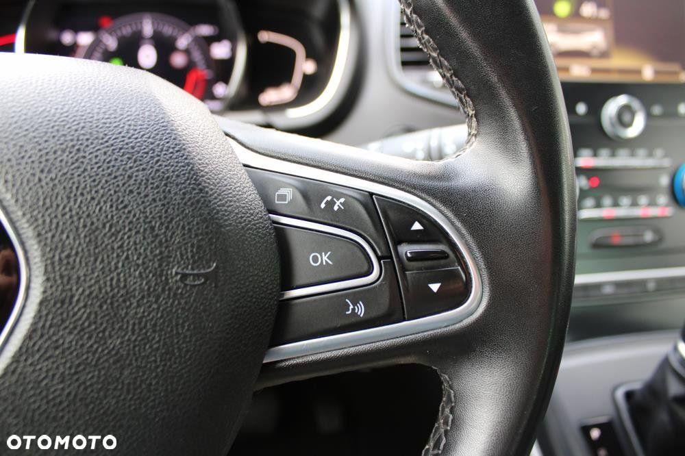 Renault Grand Scenic - 15