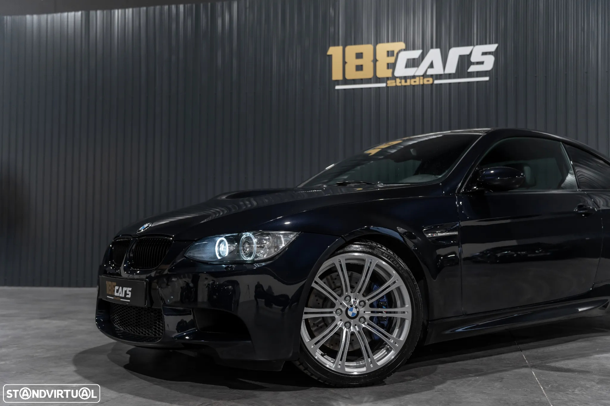 BMW M3 Auto - 37