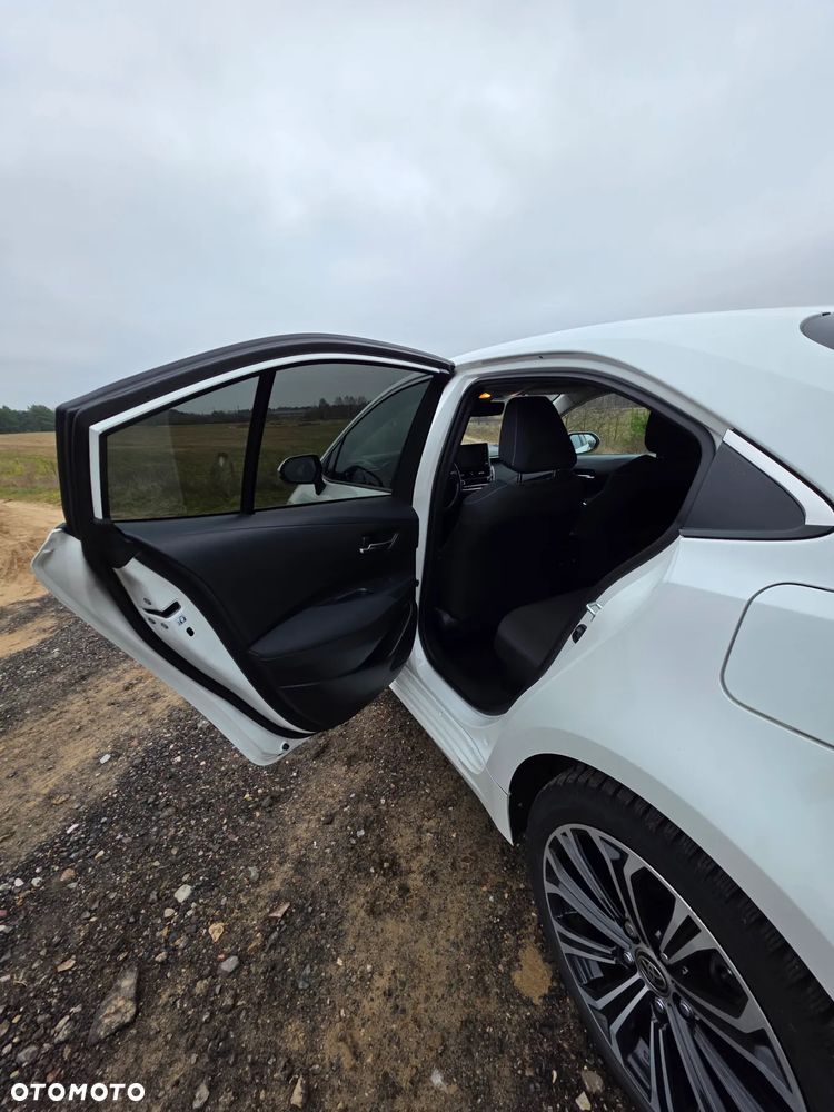 Toyota Corolla 1.8 Hybrid Comfort - 30