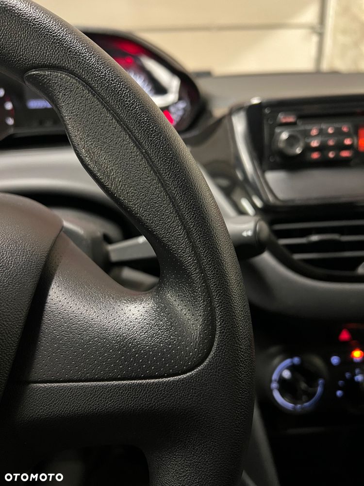 Peugeot 208 1.0 PureTech Access - 32