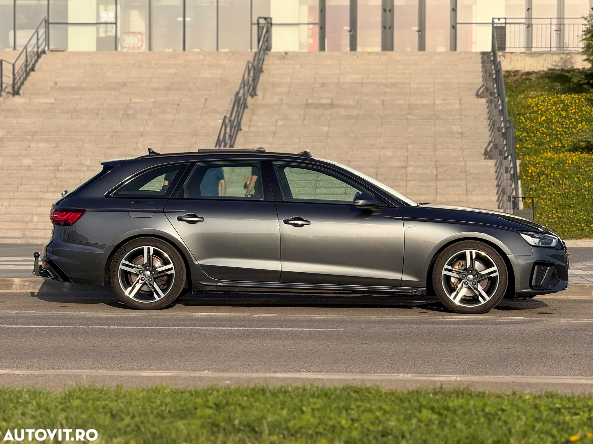 Audi A4 Avant 2.0 40 TFSI S tronic MHEV S Line - 10