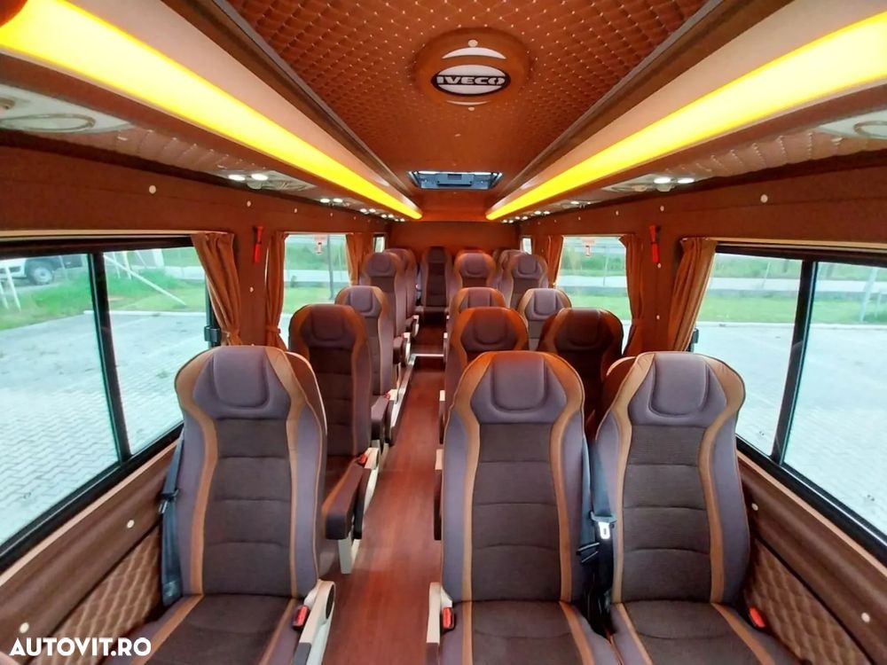 Iveco Daily BUS 50C18H 19+1+1 - 21