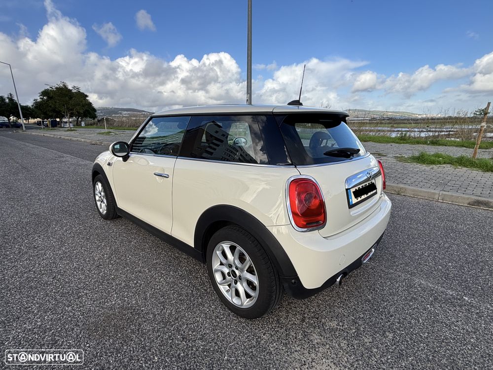 MINI 3 Portas Cooper D - 3