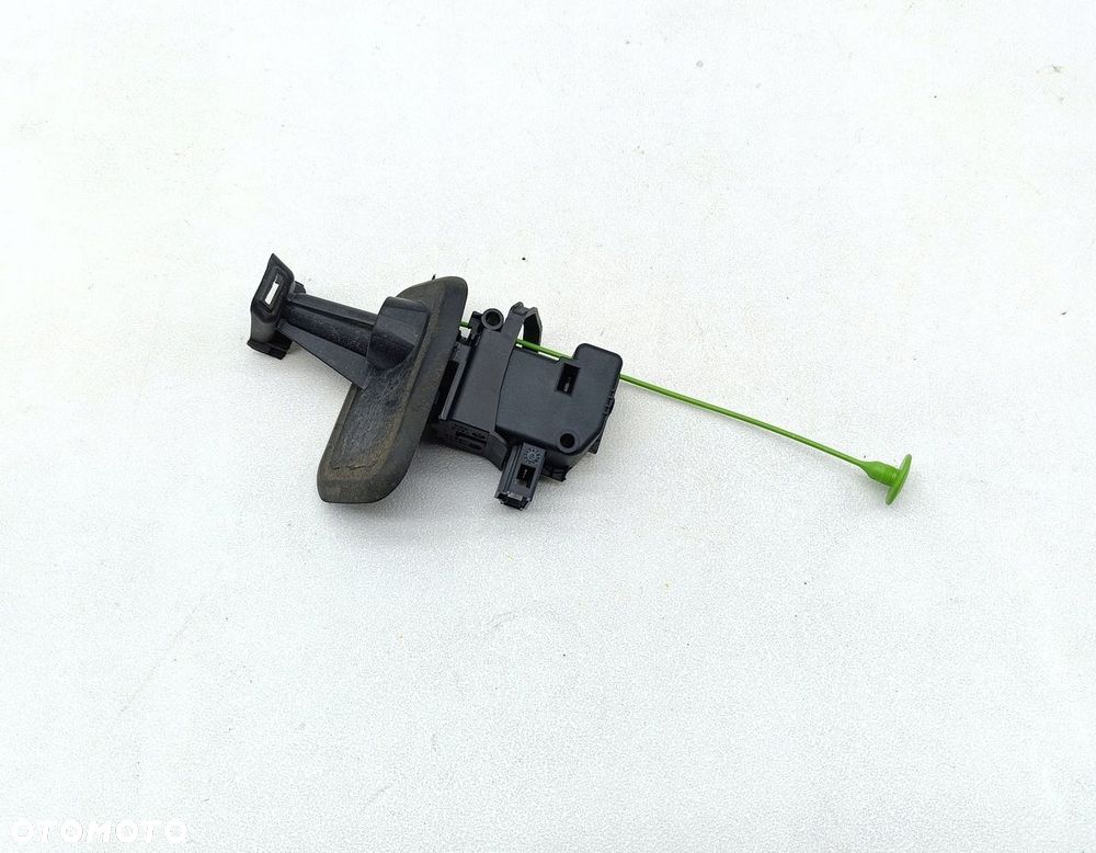 SIŁOWNIK KLAPKI PALIWA VOLVO V40 II 2.0 D4 8066-83 - 1