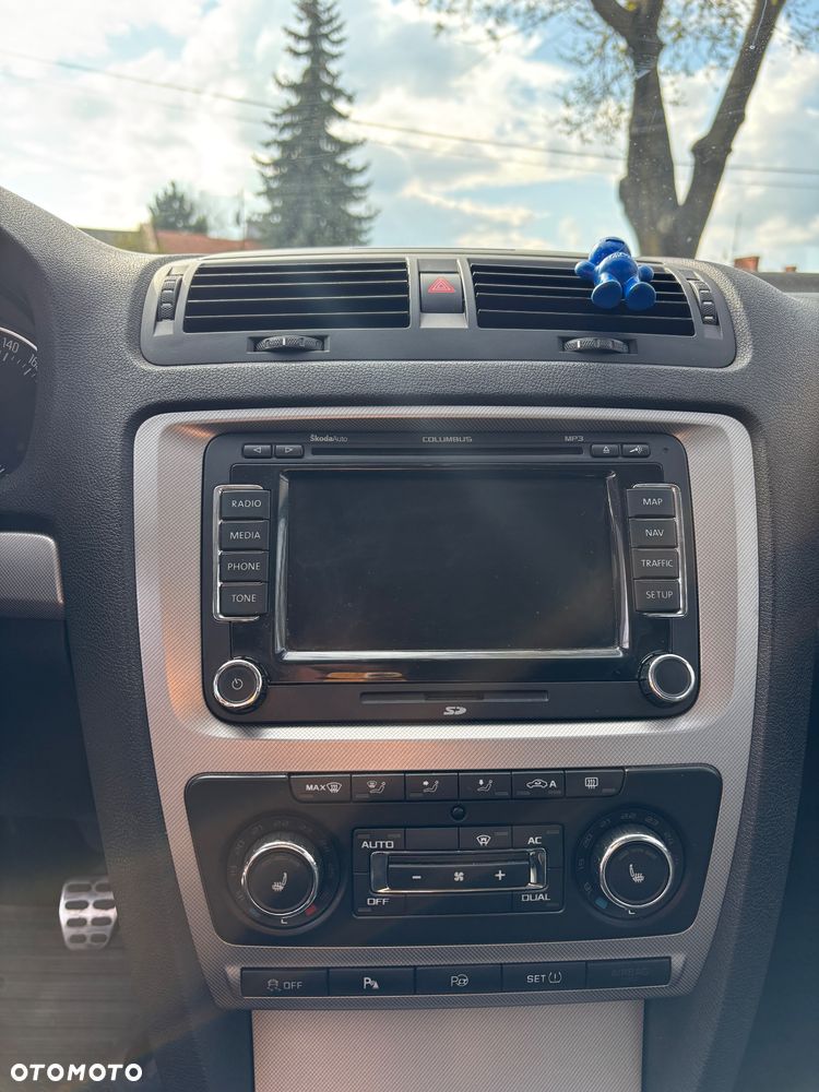 Skoda Octavia 1.4 TSI Ambiente - 9