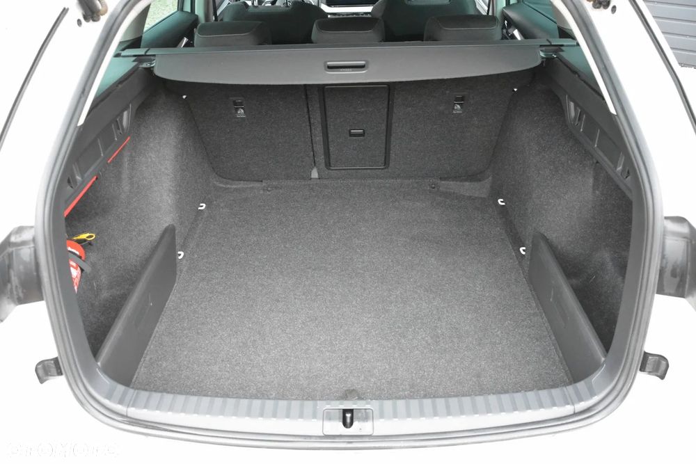 Skoda Octavia 2.0 TDI 4x4 Style DSG - 39