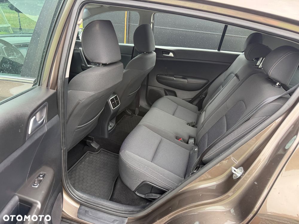 Kia Sportage 2.0 CRDI AWD Fifa World Cup Edition - 19