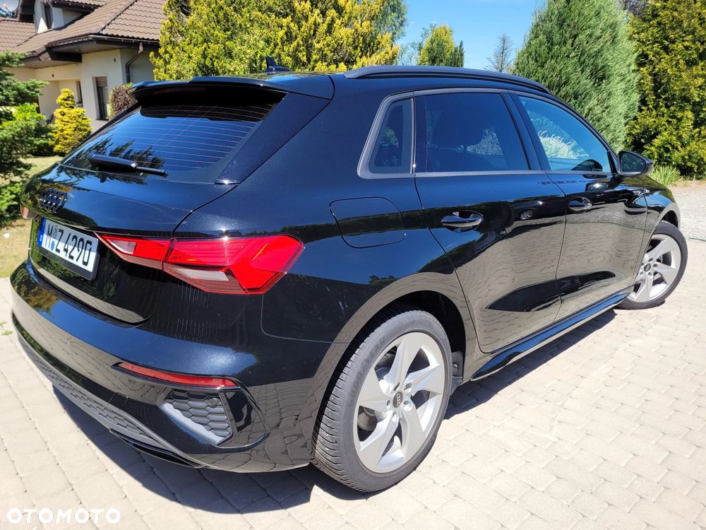 Audi A3 Sportback 35 TFSI S tronic S line - 4