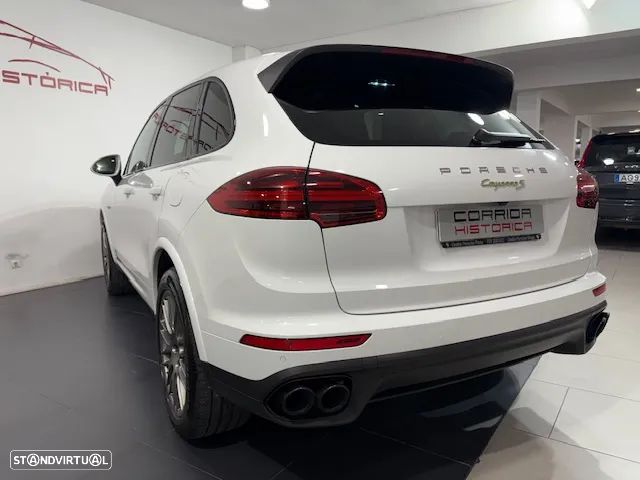 Porsche Cayenne S E-Hybrid Platinum Edition - 9