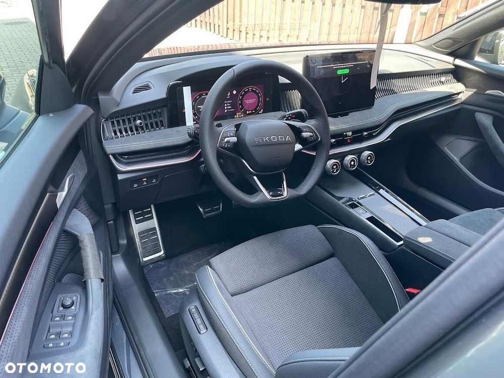 Skoda Superb 2.0 TSI 4x4 Sportline DSG - 6