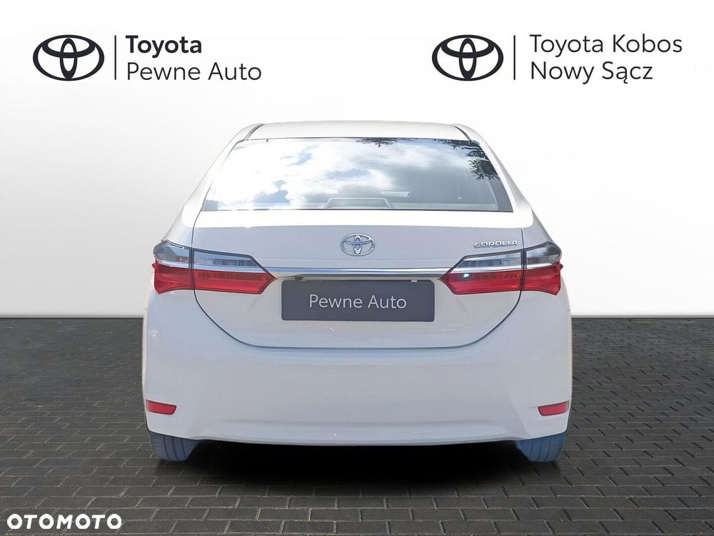 Toyota Corolla 1.6 Classic Plus - 6