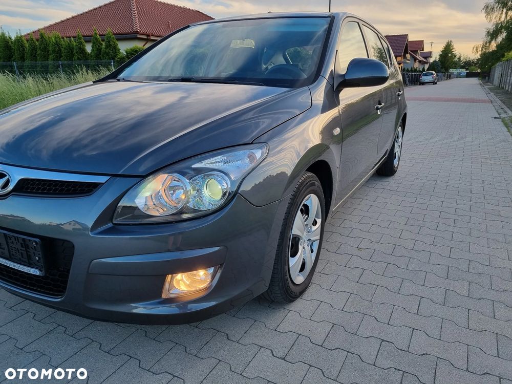 Hyundai i30 1.4 Blue Classic - 11