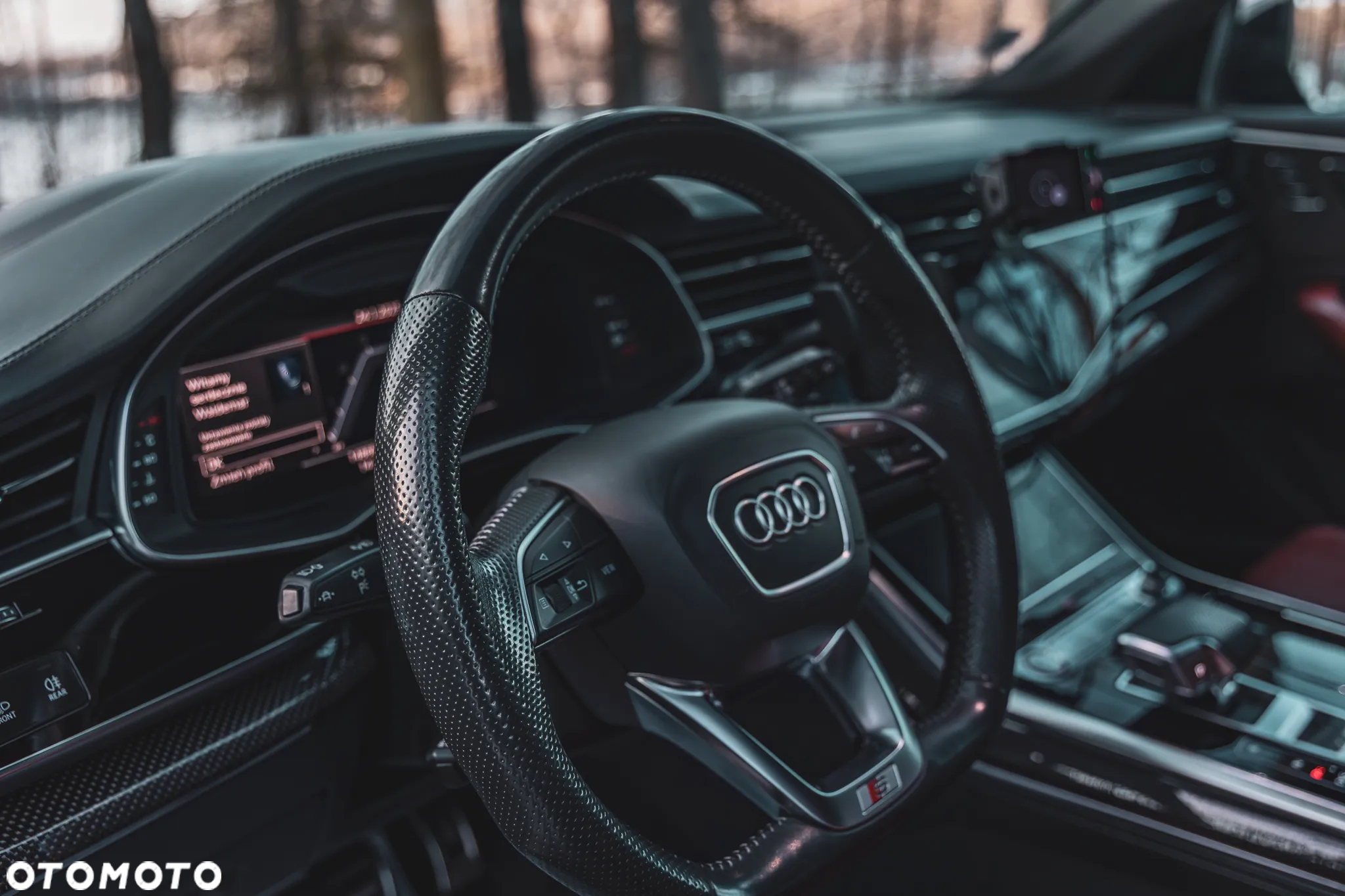 Audi SQ8 - 10