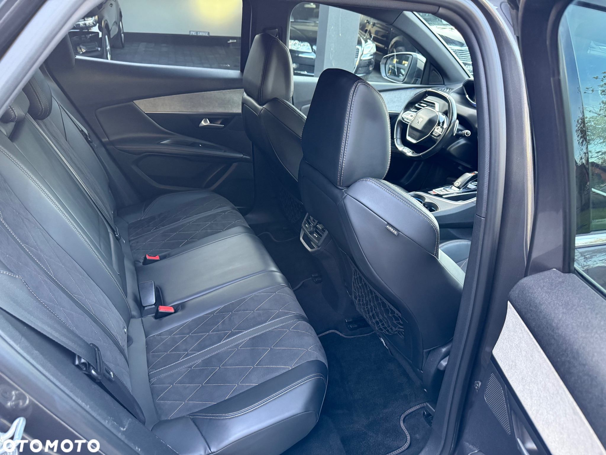 Peugeot 3008 BlueHDi 180 Stop & Start EAT6 GT - 22