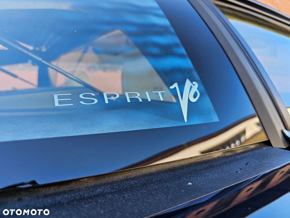 Lotus Esprit - 29