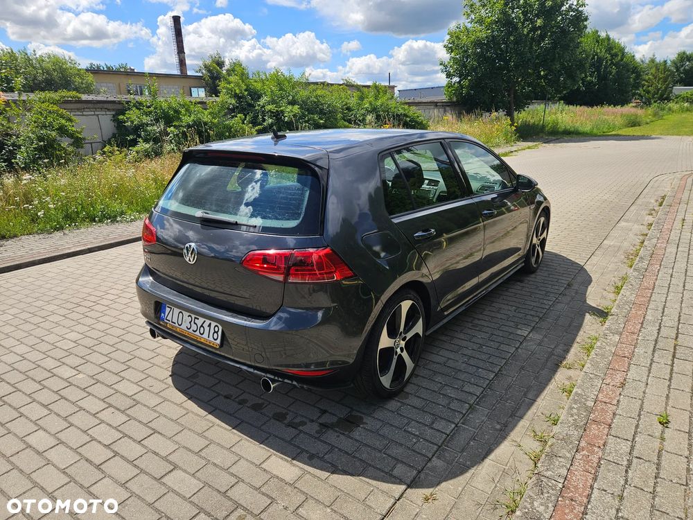 Volkswagen Golf GTI (BlueMotion Technology) DSG - 7