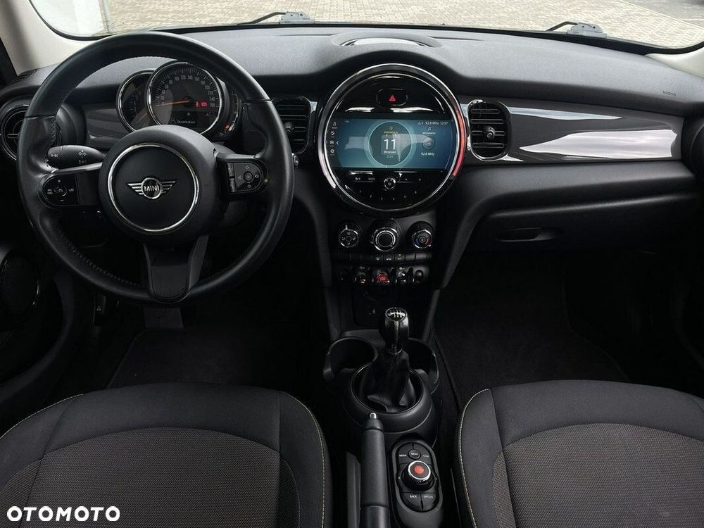 MINI Cooper - 8