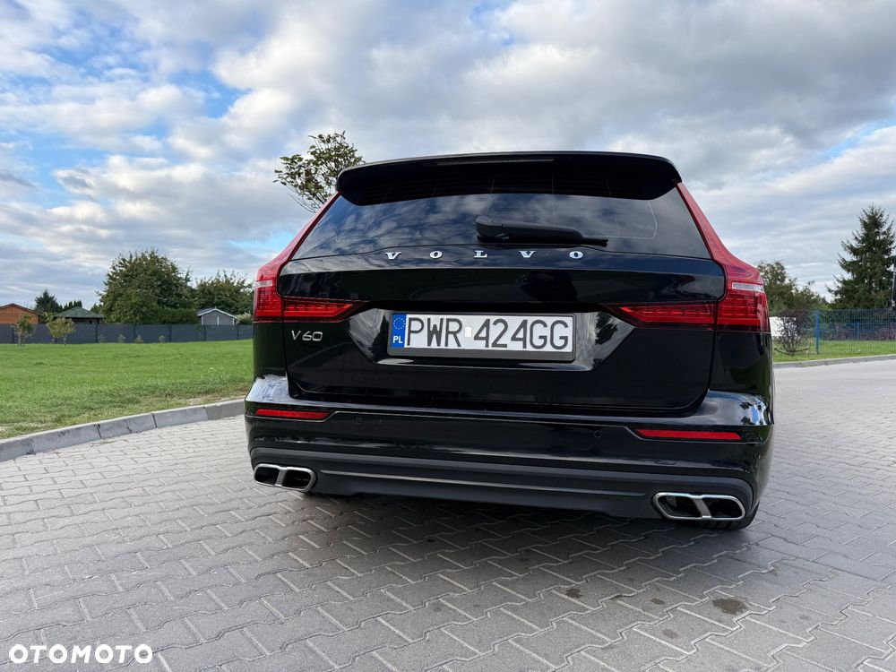 Volvo V60 D3 Momentum Pro - 12