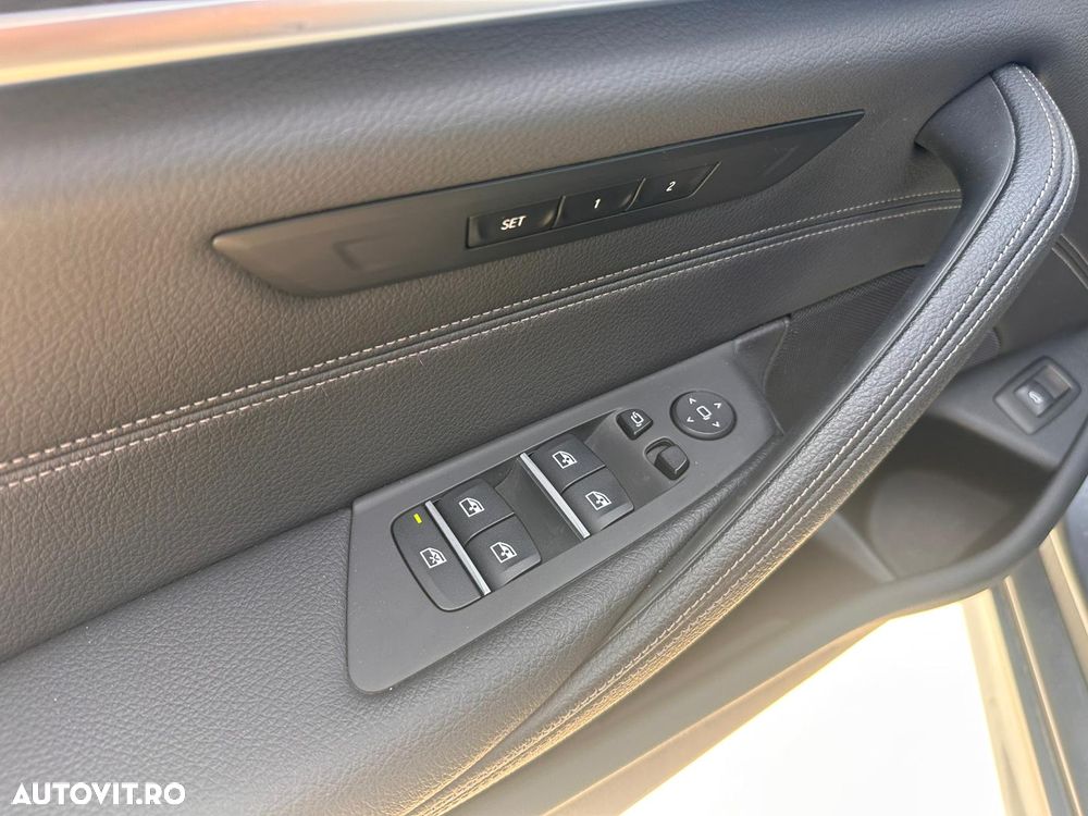 BMW Seria 5 520d xDrive AT MHEV - 16