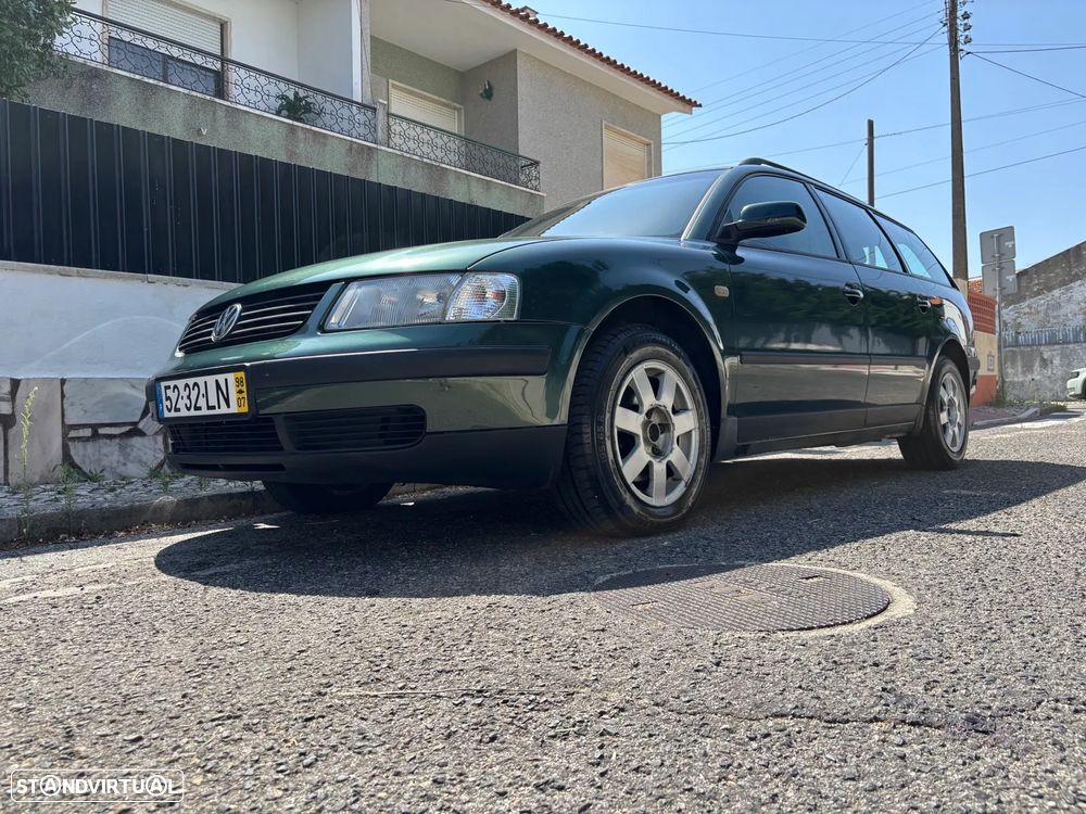 VW Passat Variant 1.9 TDi Confortline - 2