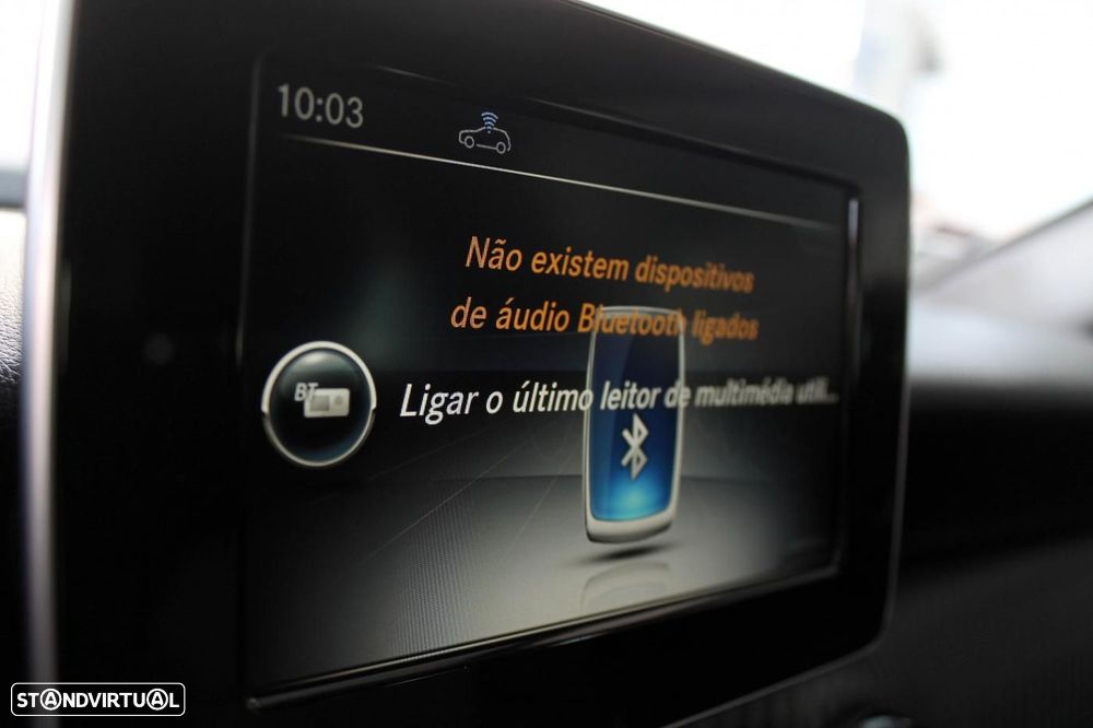 Mercedes-Benz GLA 180 d - 10