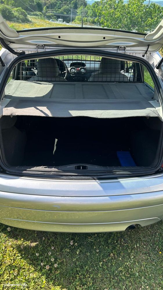 Citroën C3 1.4 HDi SX + - 44