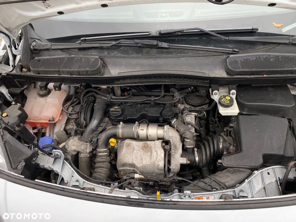 Ford CONNECT - 27