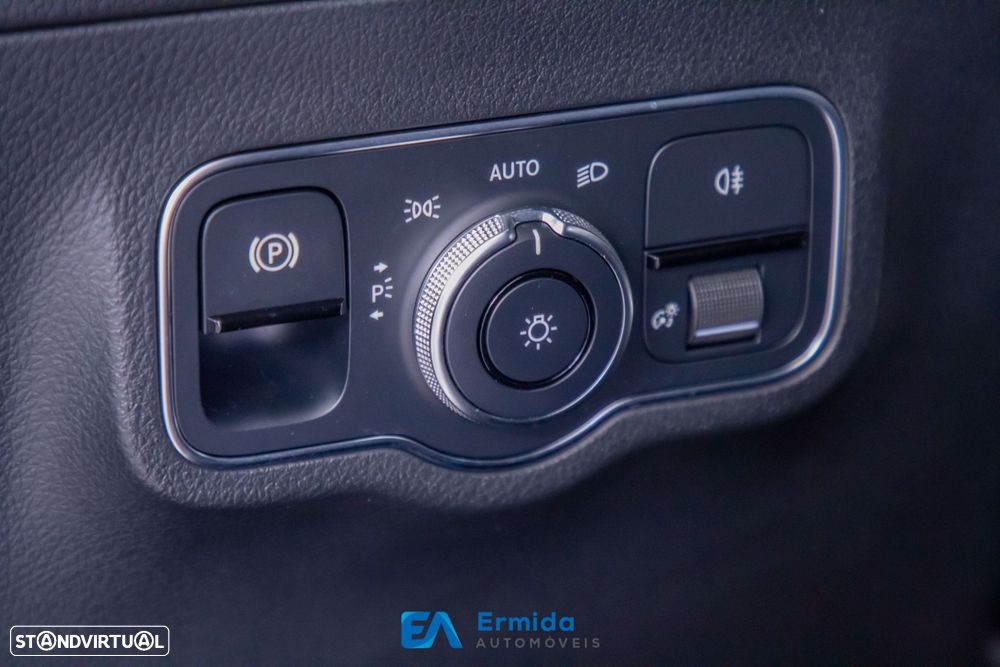 Mercedes-Benz GLA 250 - 44