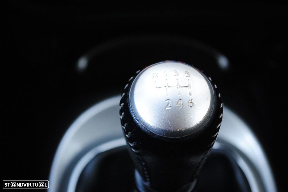 Nissan Juke 1.5 dCi Acenta Connect - 17