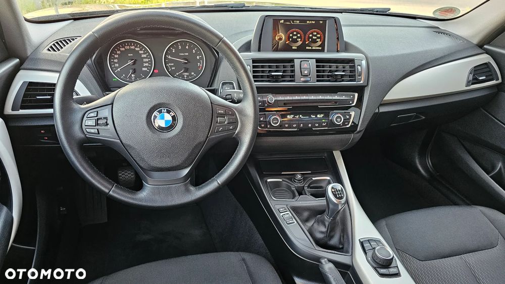 BMW Seria 1 - 11