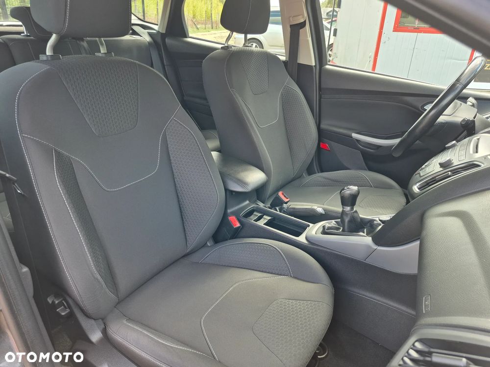 Ford Focus 1.0 EcoBoost Gold X (Edition Start) - 28