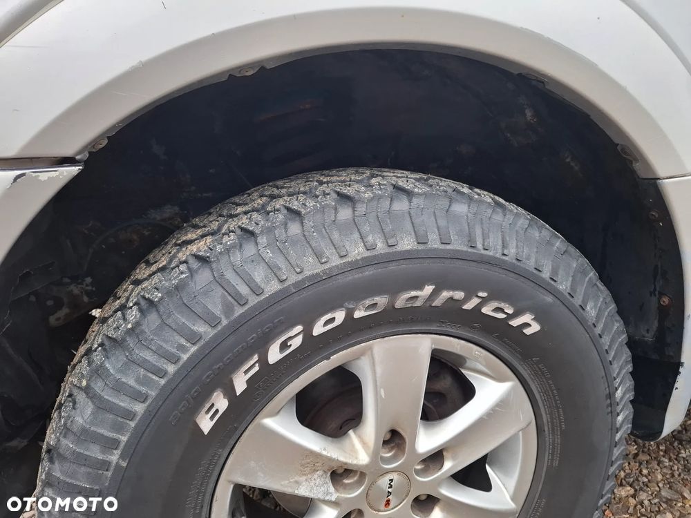 Mitsubishi Pajero 3.2 DID 7os - 10