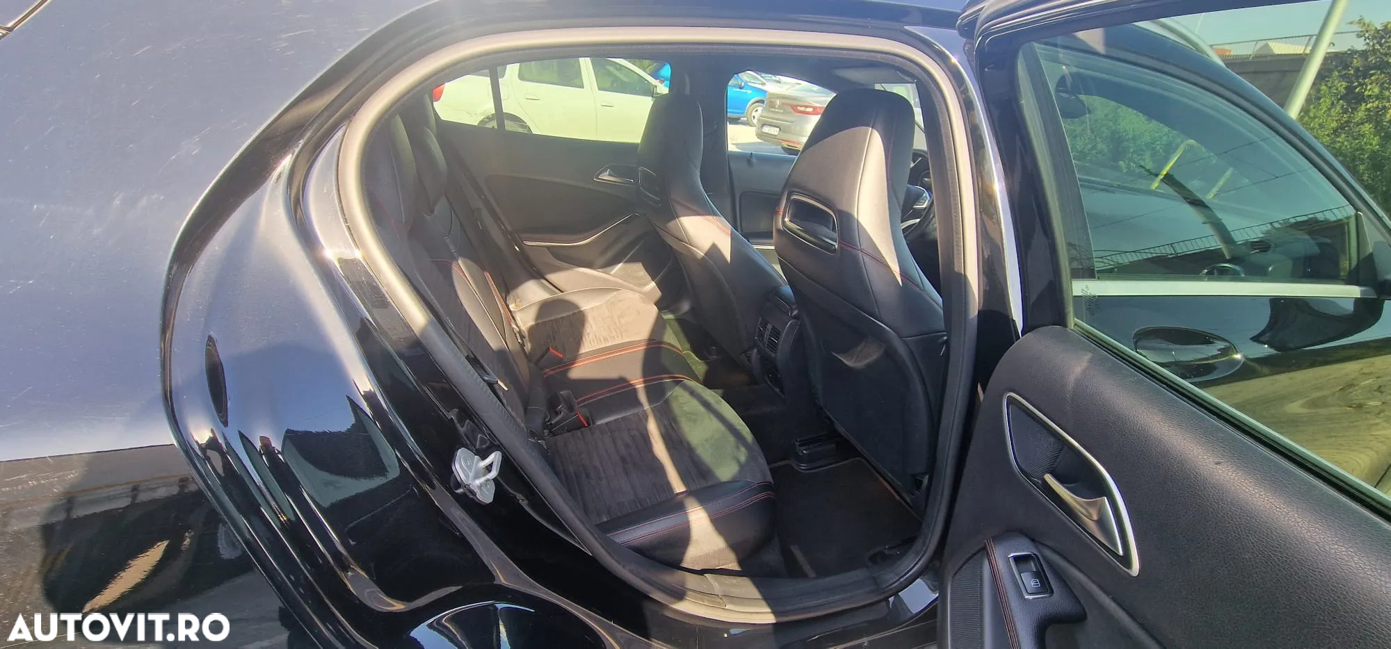 Mercedes-Benz GLA 200 d 4MATIC Aut. - 7